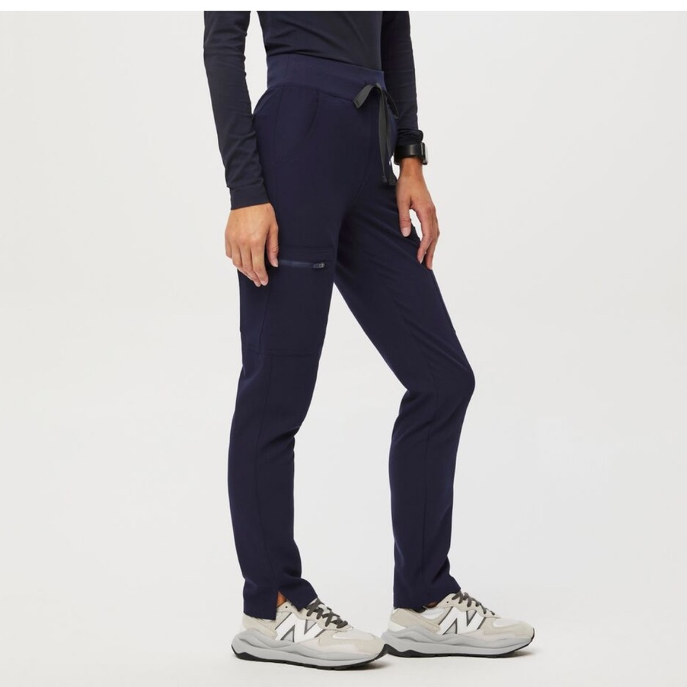 Fig Yola Scrub Pants